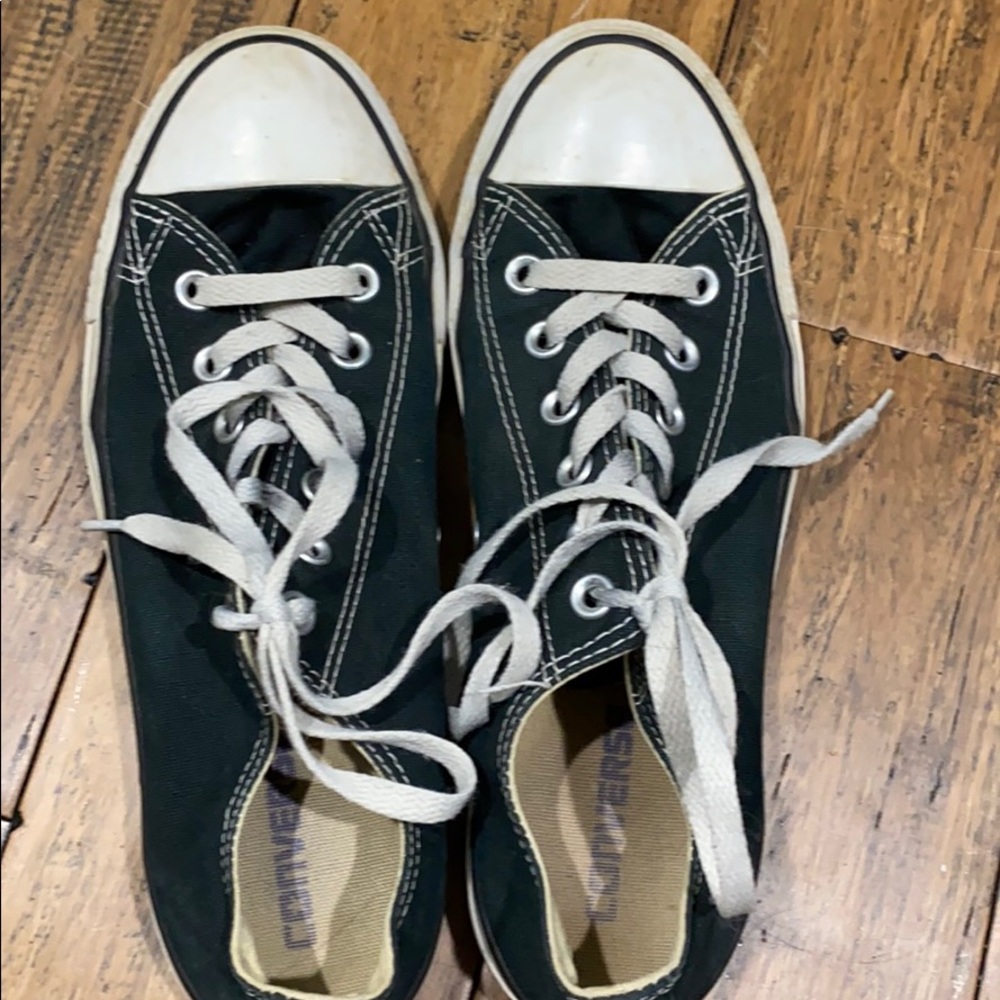 Black converse